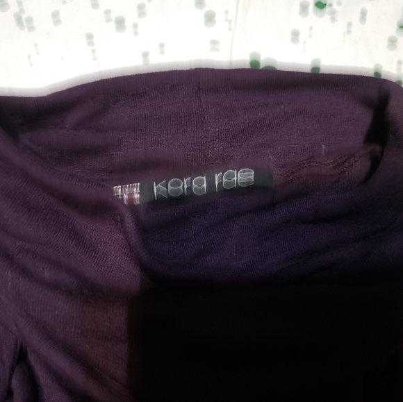 Long sleeve turtleneck - Picture 6 of 8